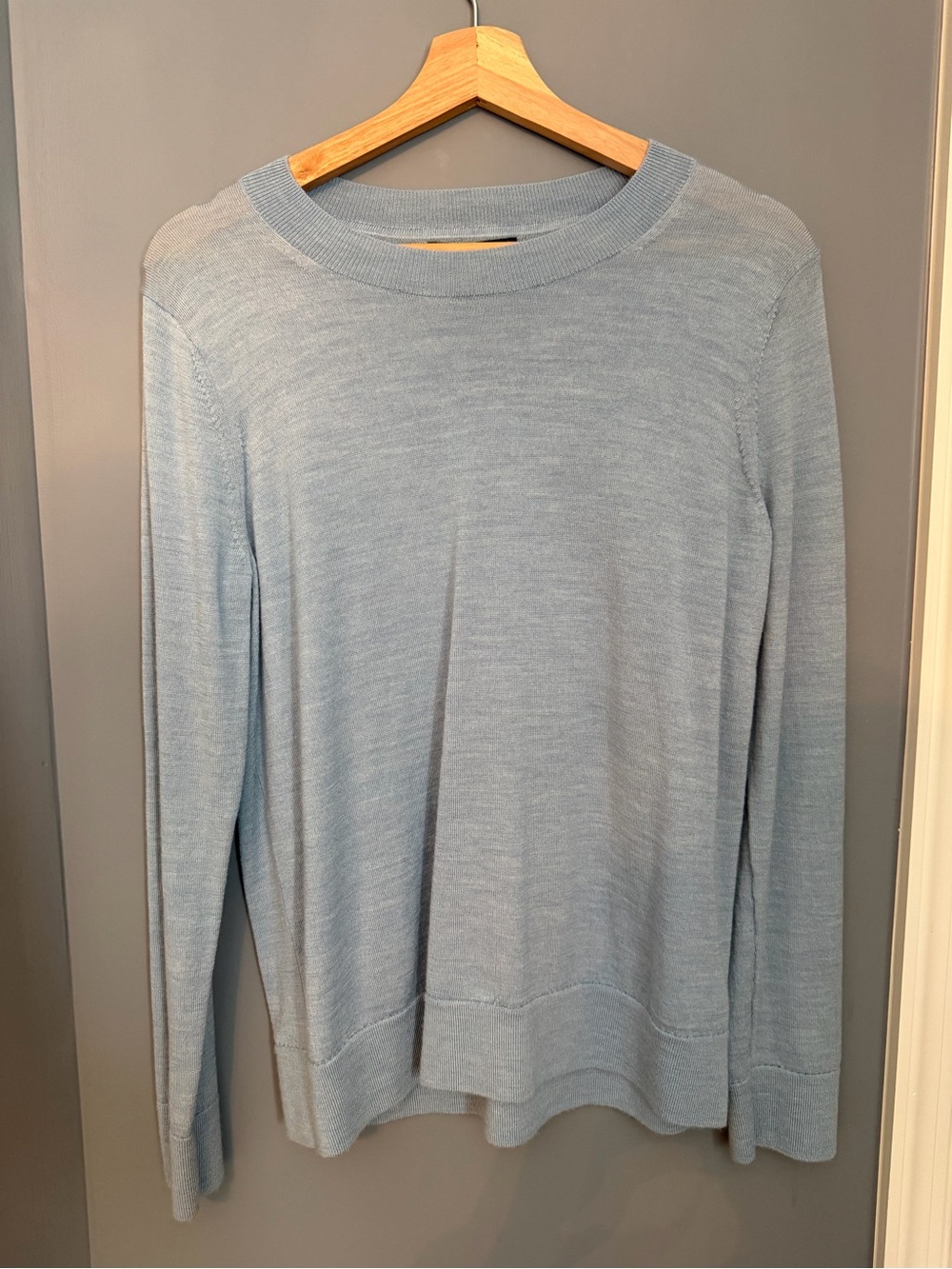 Banana Republic Light Blue Crewneck Sweater